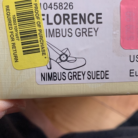 Sofft Nimbus Grey suede mary janes with silver buckle - Picture 5 of 5